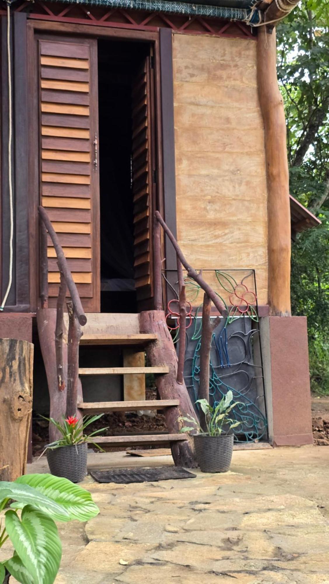 Hasthi Safari Cottage Udawalawe Exterior photo